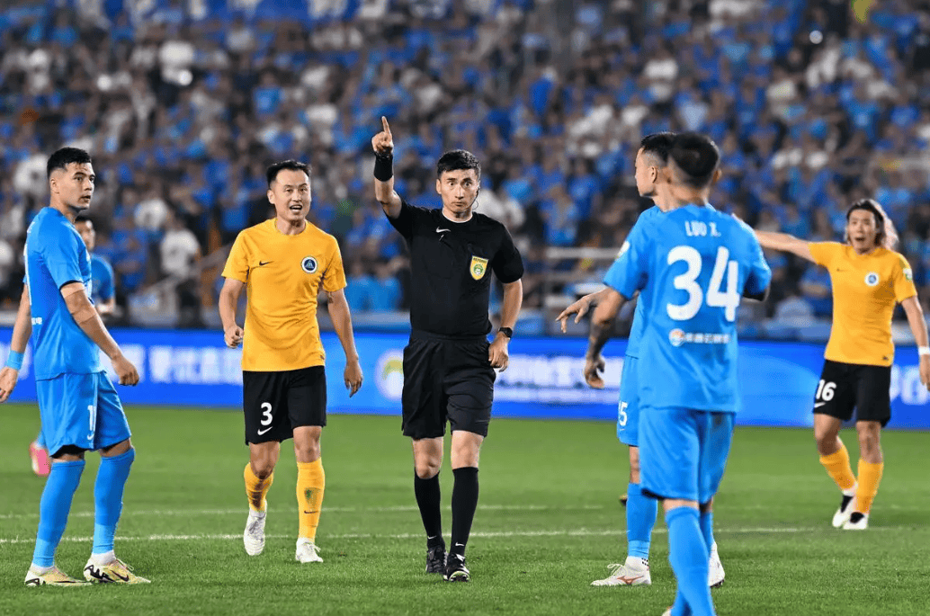 赛后里尔备战中超，复出首秀细节曝光，底气十足，细节决定成败的简单介绍