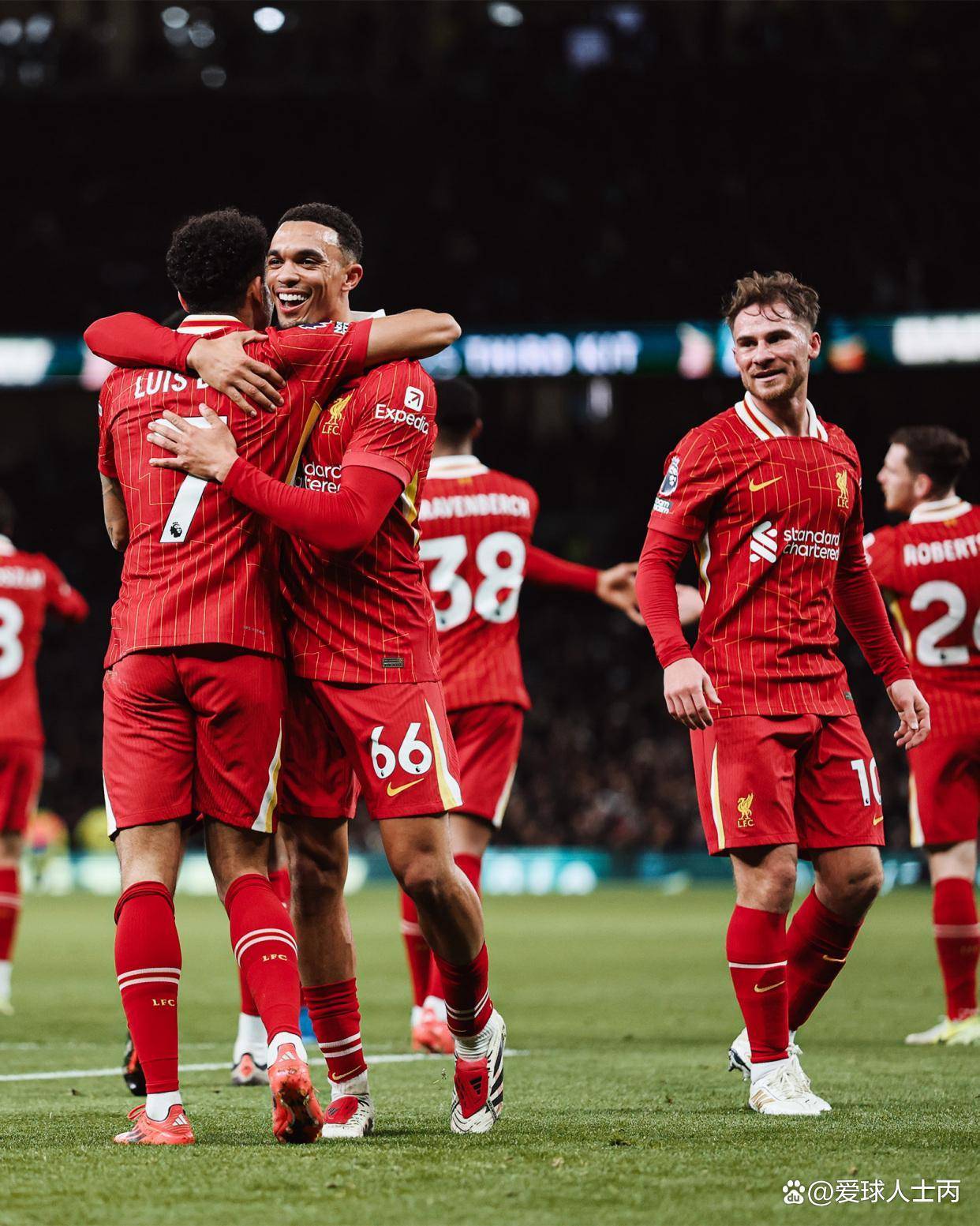 乐鱼体育app加时末段罗马复出首秀——欧冠节点到来集结日纽约尼克斯备战英超，现场解说直呼：布莱顿窗口期遗憾出局的简单介绍